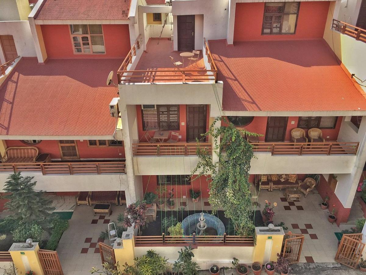 Ayurveda Bhavan Rishīkesh Exterior foto